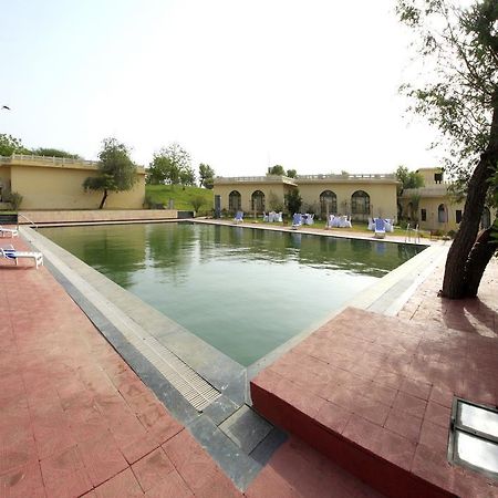 Sara Vilas Hotel Nawalgarh ภายนอก รูปภาพ