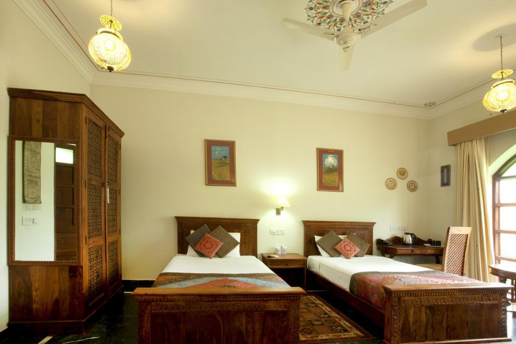 Sara Vilas Hotel Nawalgarh ภายนอก รูปภาพ
