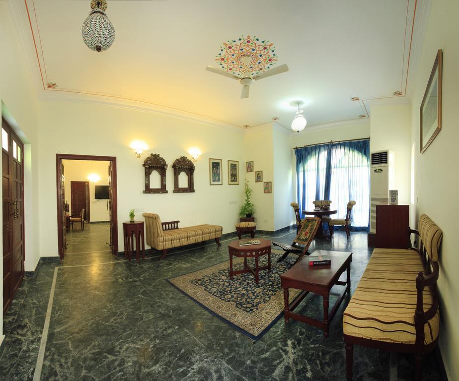 Sara Vilas Hotel Nawalgarh ภายนอก รูปภาพ