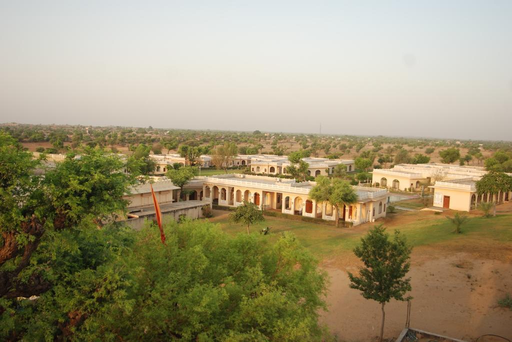 Sara Vilas Hotel Nawalgarh ภายนอก รูปภาพ