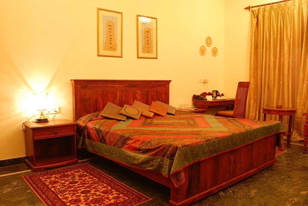 Sara Vilas Hotel Nawalgarh ภายนอก รูปภาพ