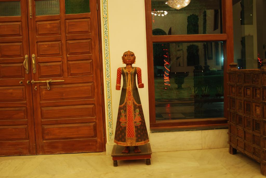 Sara Vilas Hotel Nawalgarh ภายนอก รูปภาพ