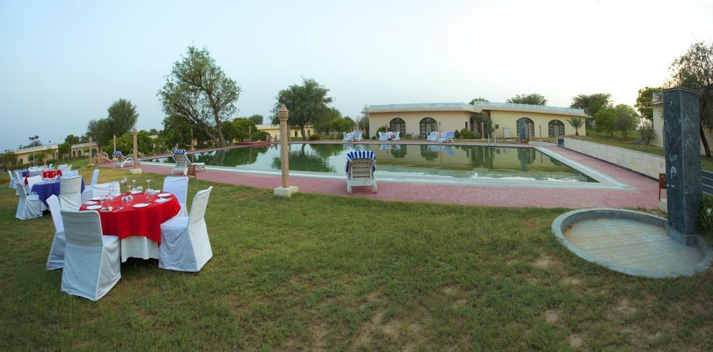 Sara Vilas Hotel Nawalgarh ภายนอก รูปภาพ
